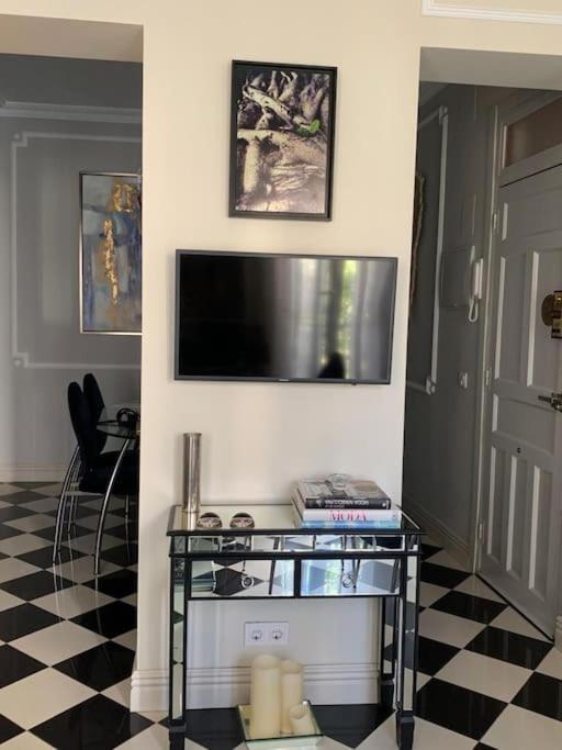 Maravilloso Apartamento Zona Financiera マドリード エクステリア 写真
